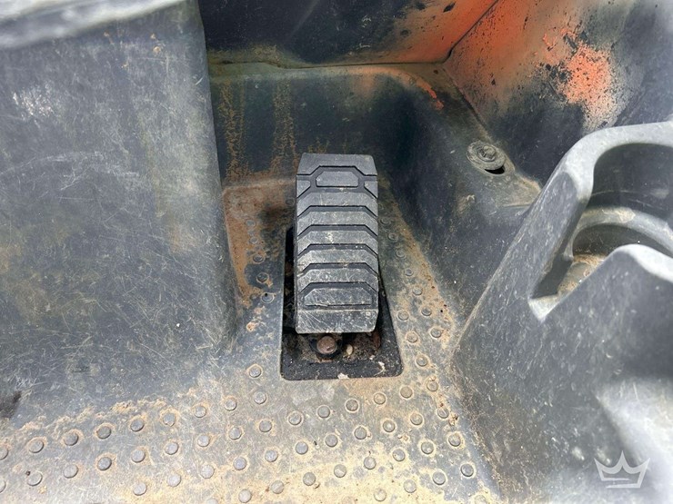 deere-325g-image-14