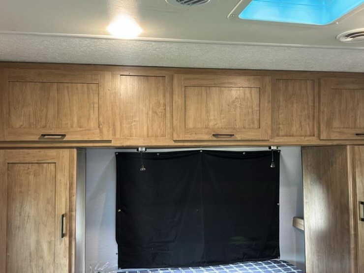 #143-•-2024-forest-river-coachmen-freedom-express-ultra-lite-246rks-camper-image-64