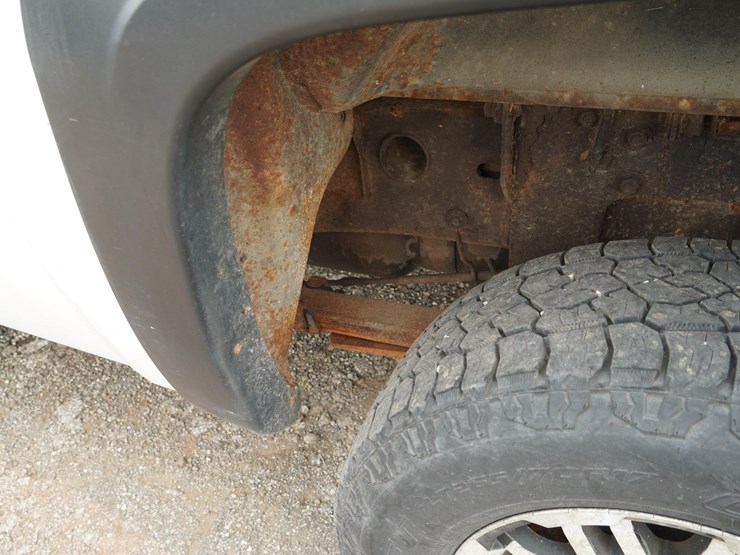 2008-chevrolet-2500-image-28