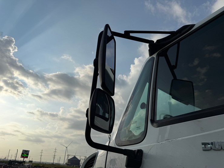 2008-international-durastar-4400-image-39