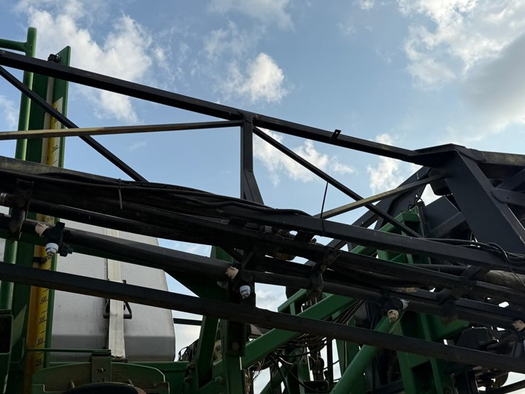 2002-john-deere-4710-image-74
