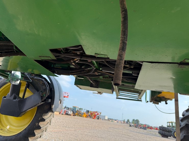 2002-john-deere-4710-image-59