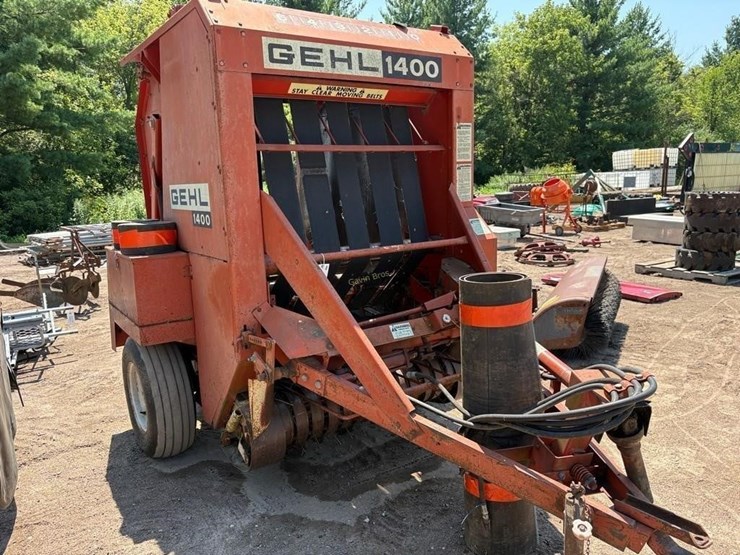 gehl-1400-image-1