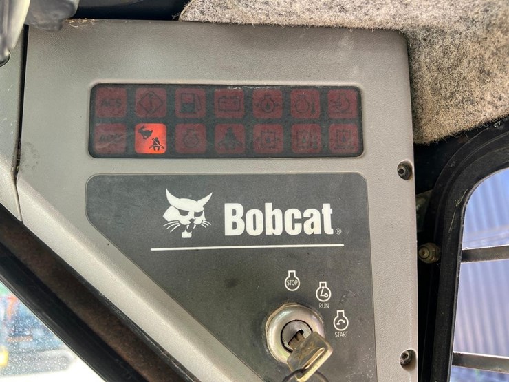 2005-bobcat-s250-image-20