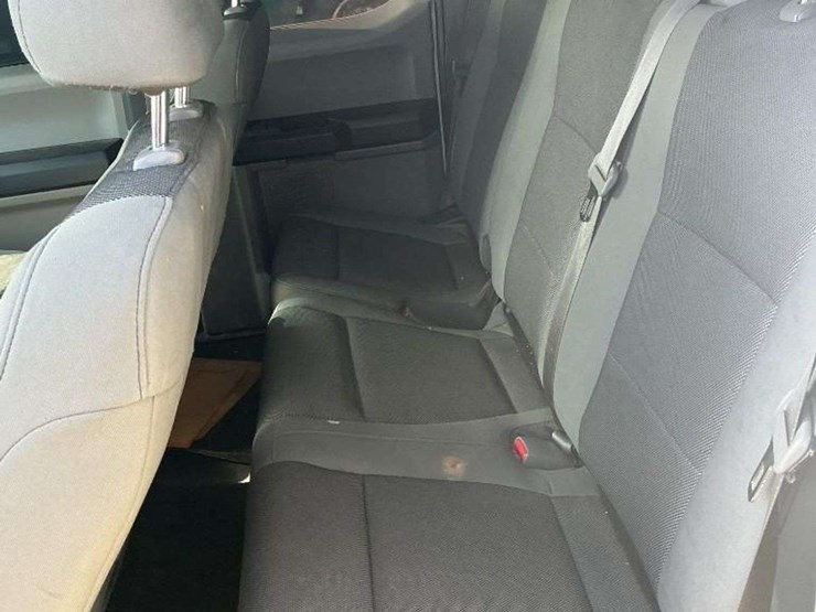 2015-ford-f150-image-8