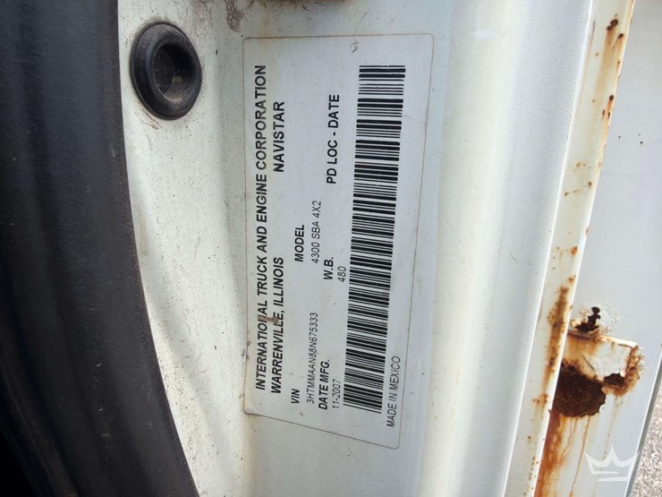 2008-international-durastar-4300-image-6