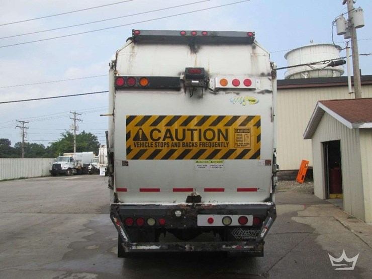 2011-international-workstar-7400-image-5