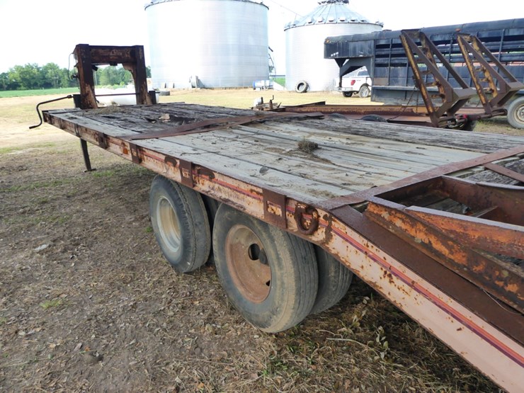 1994-8'x25'-southern-gooseneck-trailer-image-10