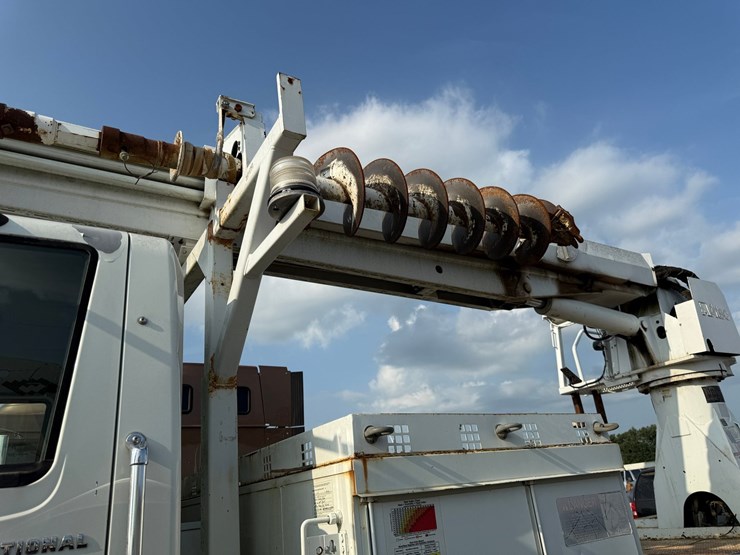 2007-international-durastar-4300-image-88