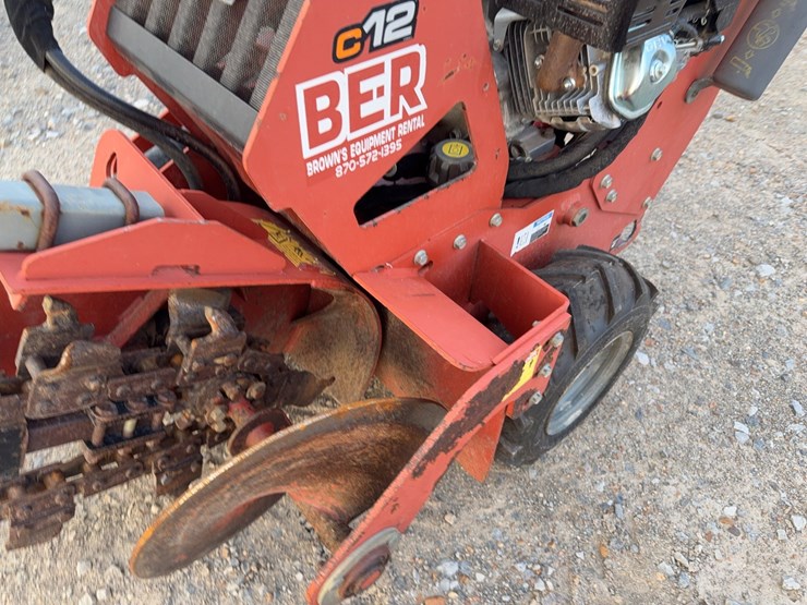 ditch-witch-c12-image-23