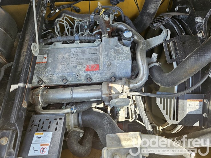 2018-kobelco-sk210-image-33