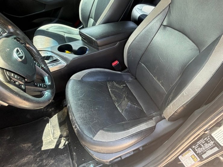#83572-•-2013-kia-optima-image-36