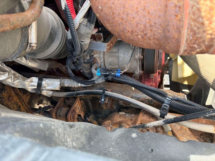 2019-international-durastar-4300-image-51