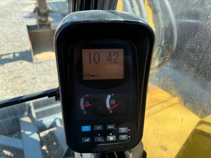 kobelco-sk85cs-image-24
