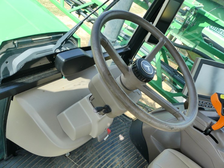 2020-john-deere-r4023-image-17