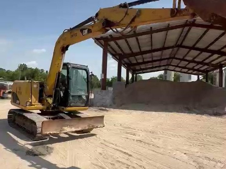 2013-caterpillar-307d-image-25