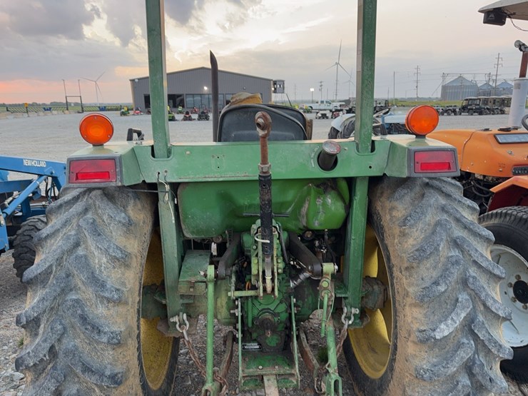 john-deere-1070-image-13