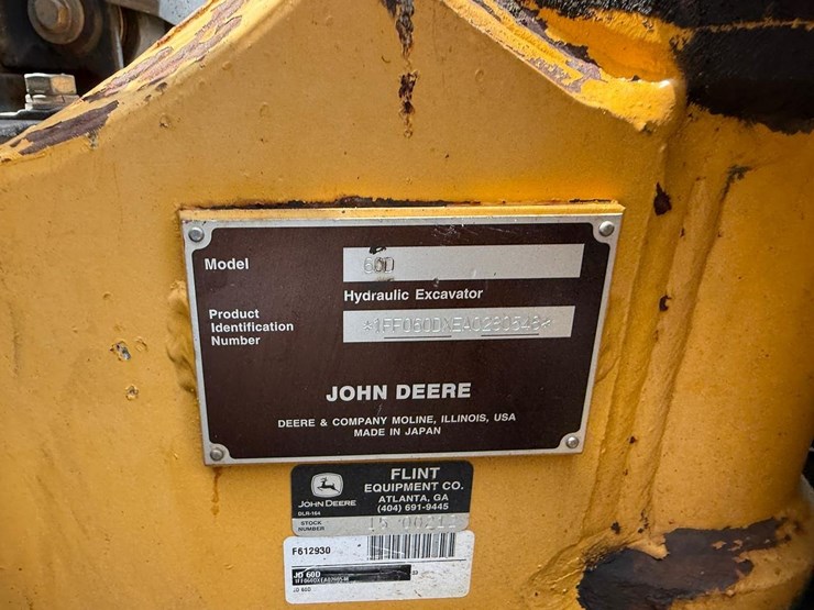2010-john-deere-60d-image-27