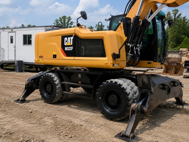 2019-caterpillar-m322f-image-4