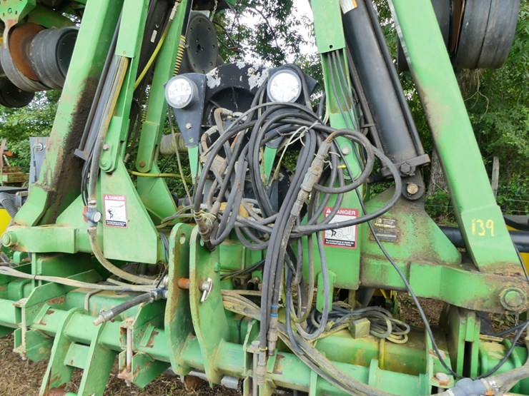 john-deere-1720-image-8