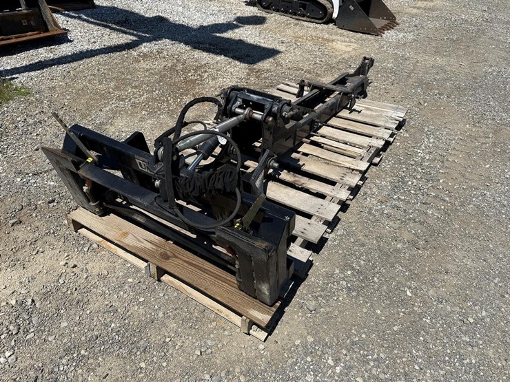 kubota-l4455a--4-pt-hitch-and-subframe-wh-auto-latch-uni-tach-image-4
