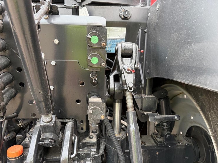 case-ih-vestrum-130-image-17