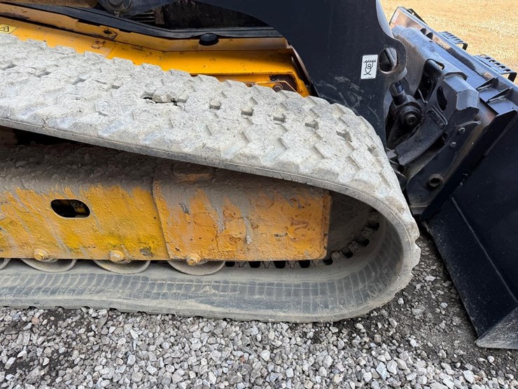 jcb-225t-image-14