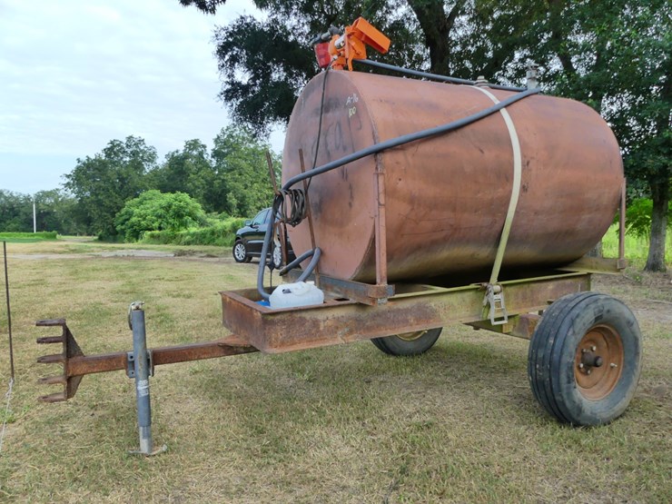 500-gal-fuel-tank-on-wagon-image-1