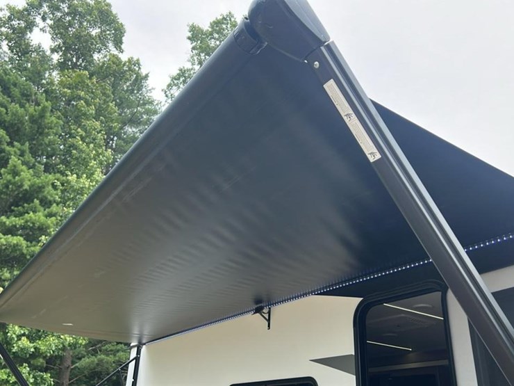 #140-•-2025-grand-design-imagine-xls-22mle-camper-image-15