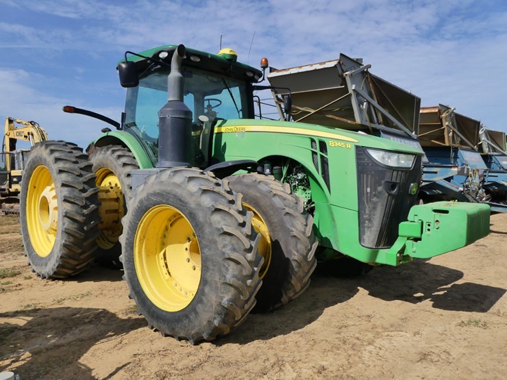 2015-john-deere-8345r-image-1
