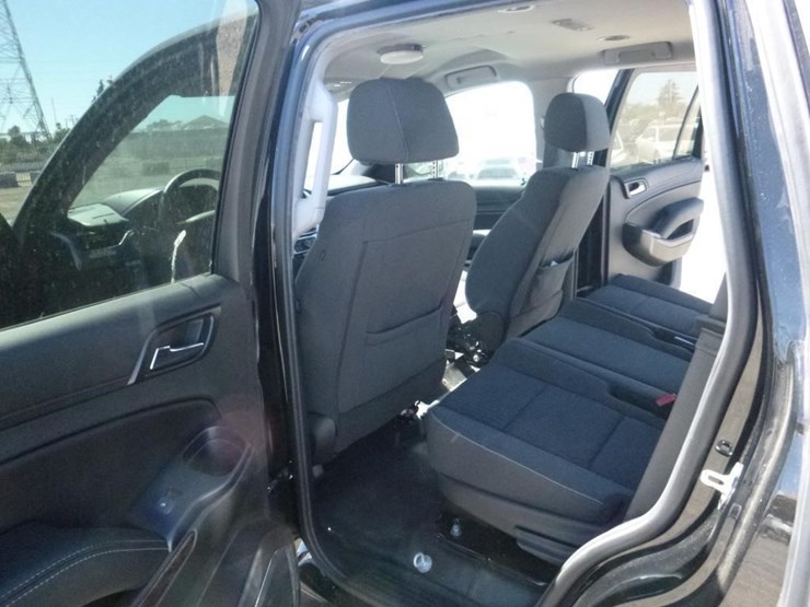 2019-chevrolet-tahoe-image-7