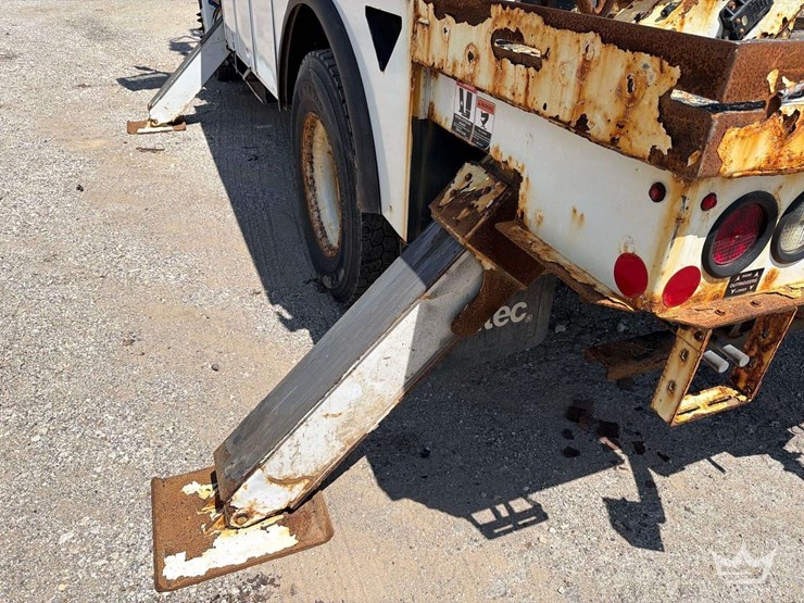 2019-international-durastar-4300-image-6