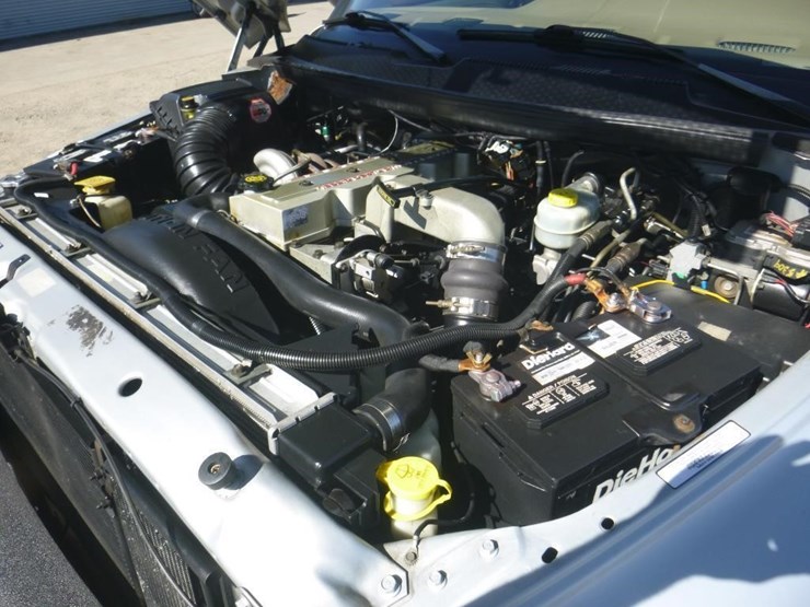 1999-dodge-ram-3500-image-11