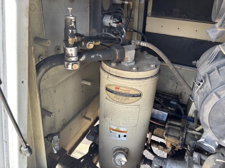 2008-ingersoll-rand-p185wjd-image-29