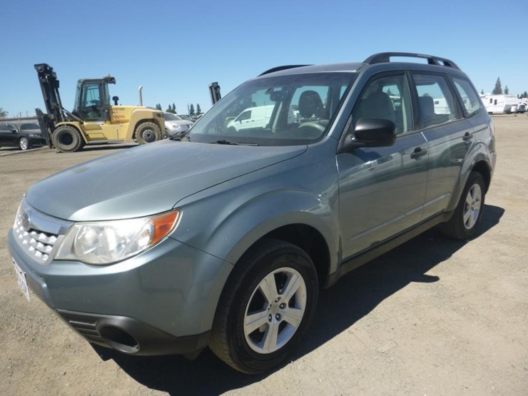 2012-subaru-forester-image-1