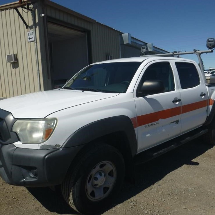 2013 TOYOTA TACOMA