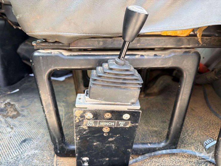 2019-international-durastar-4300-image-49