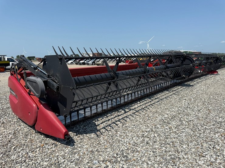 2014-case-ih-3162-image-5