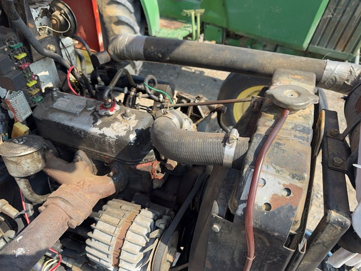 2004-tractor-king-200-image-63
