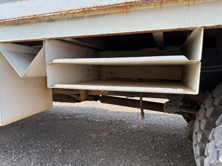 2007-international-durastar-4300-image-81