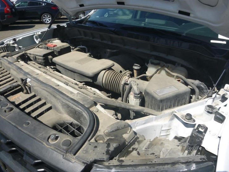 2021-chevrolet-1500-image-10