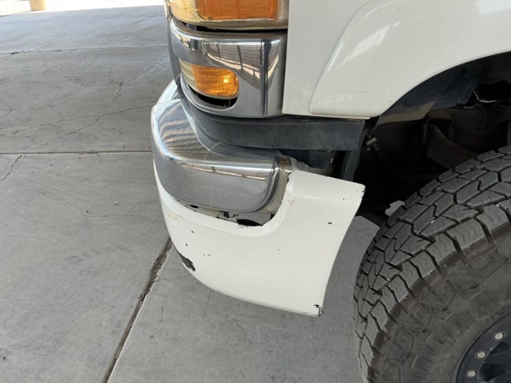 2005-gmc-sierra-2500hd-image-10