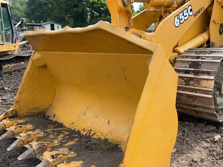 2005-deere-655c-image-62