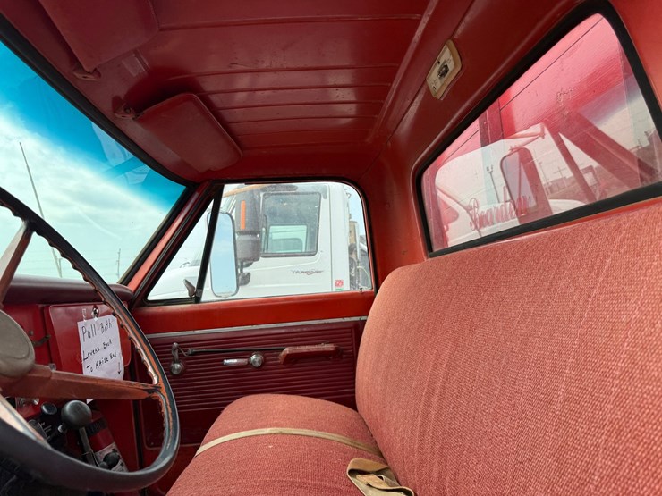1968-chevrolet-50-image-44