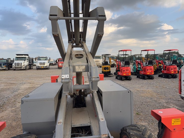 skyjack-sj6832rt-image-20