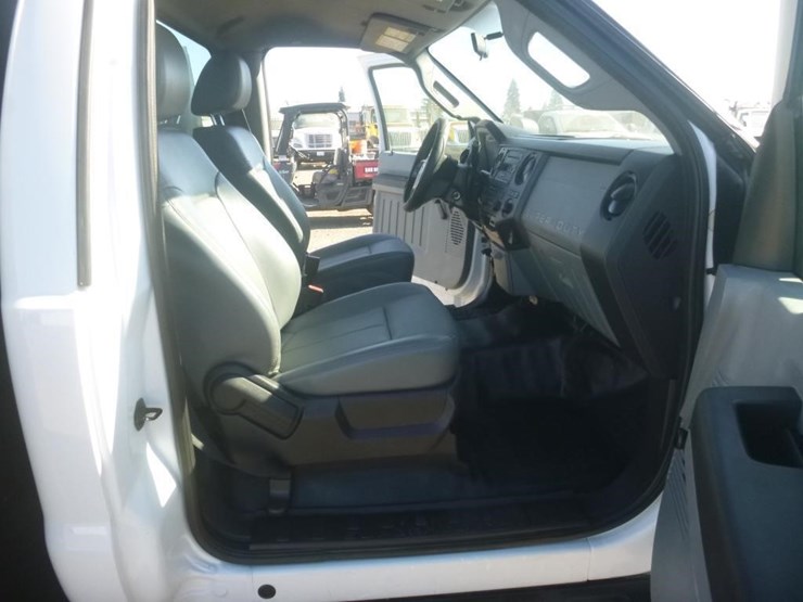 2015-ford-f450-image-13