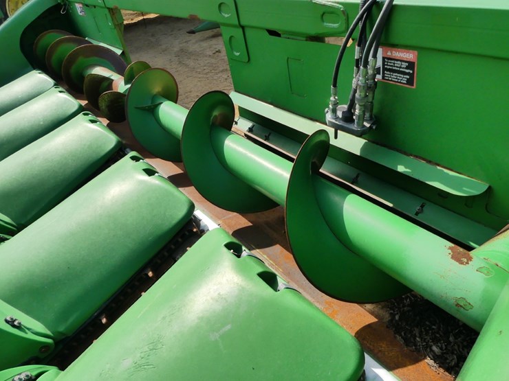 john-deere-606c-image-8