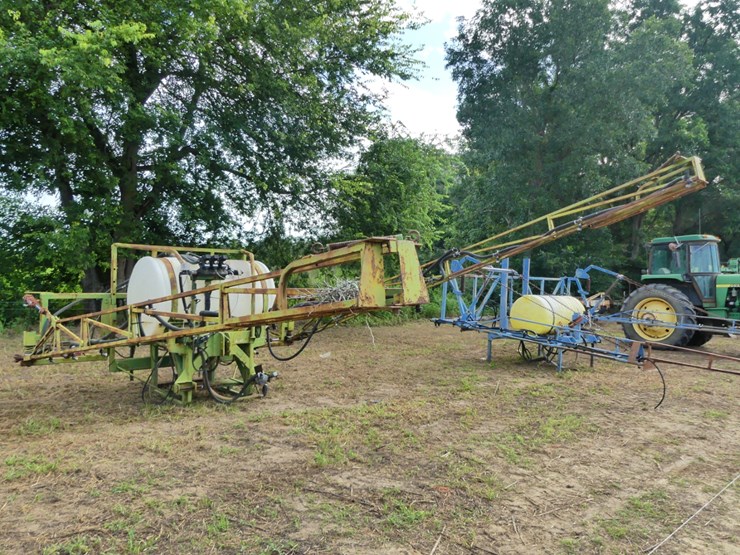 3pt-300-gal-boom-sprayer-image-2