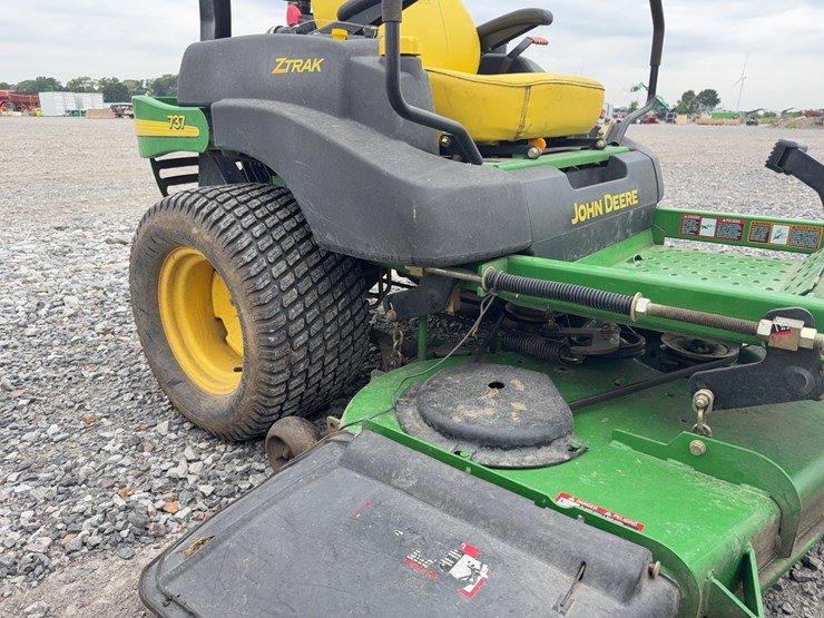 john-deere-737-image-25