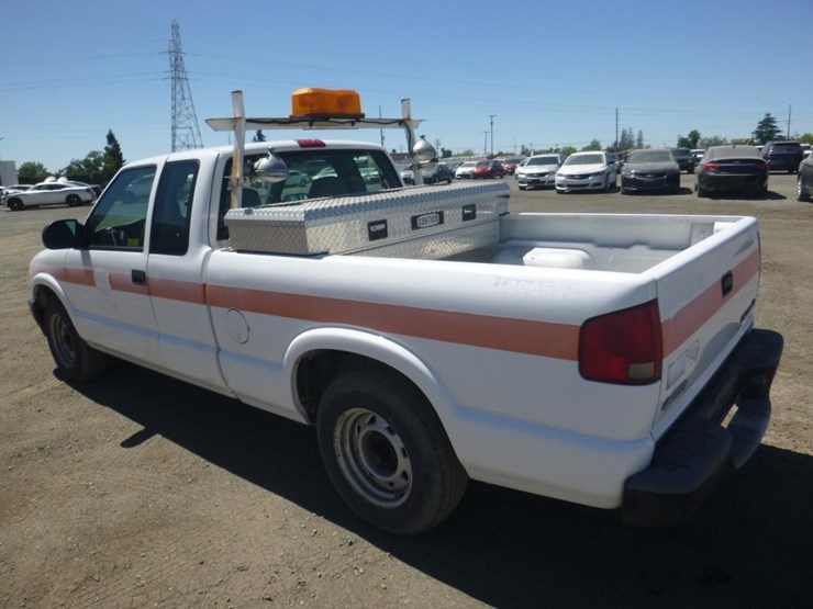 2003-chevrolet-s10-image-4